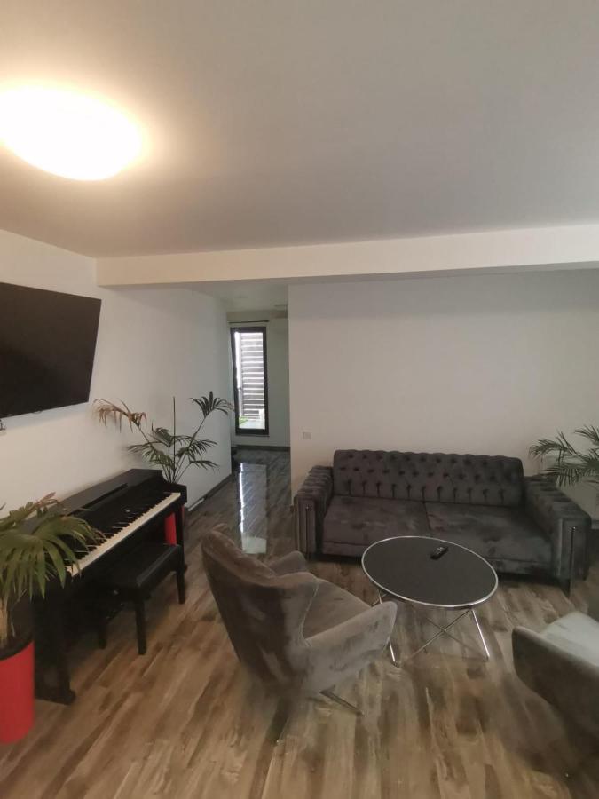 B&P Apartments Mamaia Nord 5 Năvodari Kültér fotó