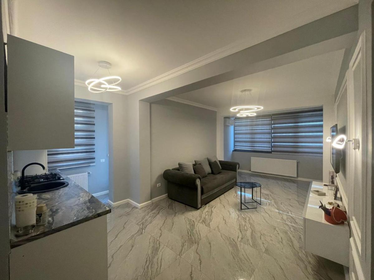 B&P Apartments Mamaia Nord 5 Năvodari Kültér fotó