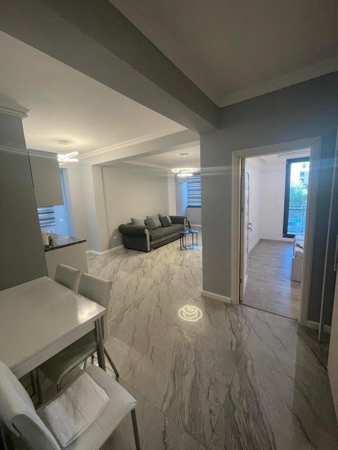 B&P Apartments Mamaia Nord 5 Năvodari Kültér fotó