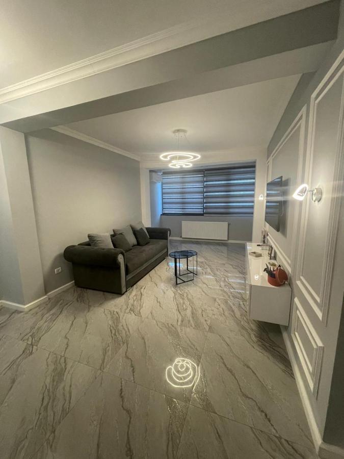 B&P Apartments Mamaia Nord 5 Năvodari Kültér fotó